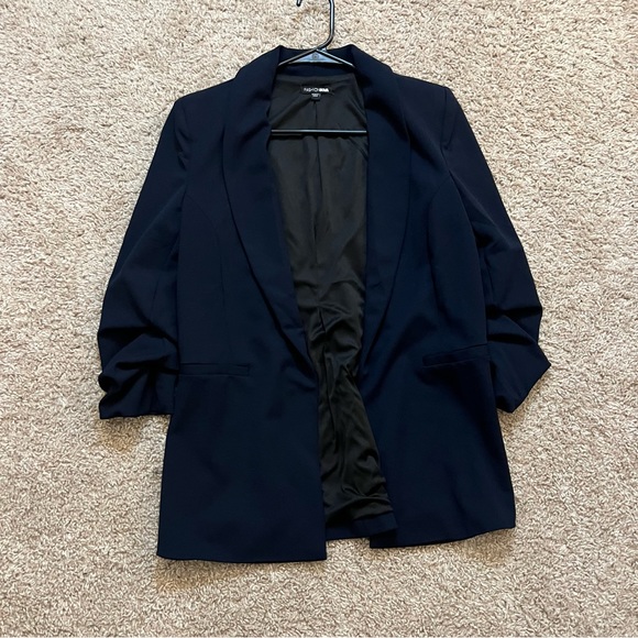 Fashion Nova The Celine Blazer Navy Blue Women’s small - Picture 2 of 7